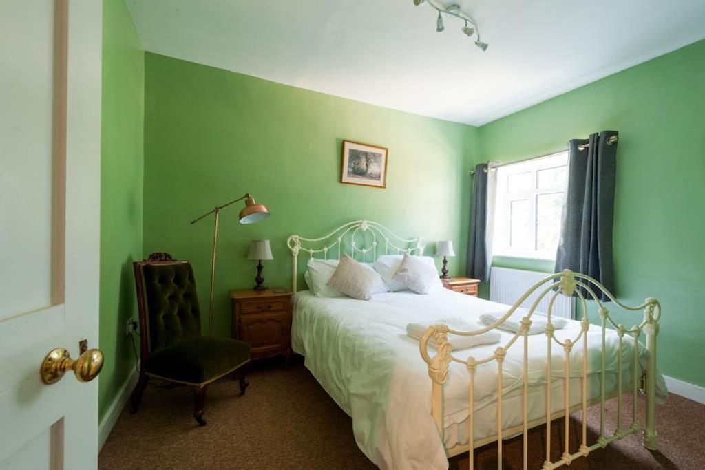 Sudbourne Firs Sleeps 15 Stunning Country House With Hot Tub מראה חיצוני תמונה