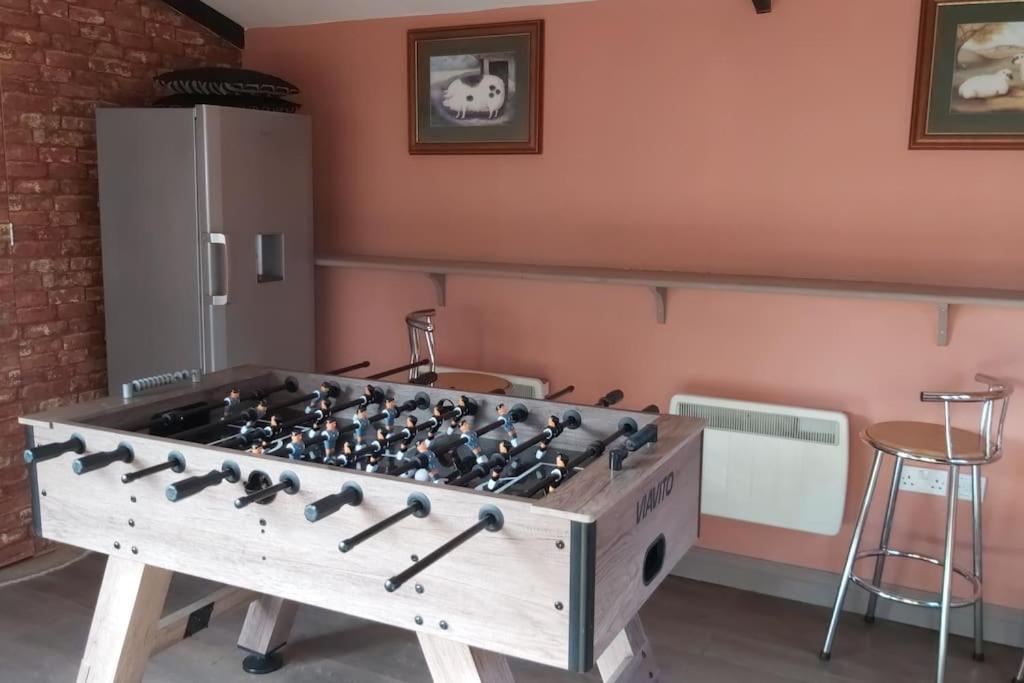 Sudbourne Firs Sleeps 15 Stunning Country House With Hot Tub מראה חיצוני תמונה