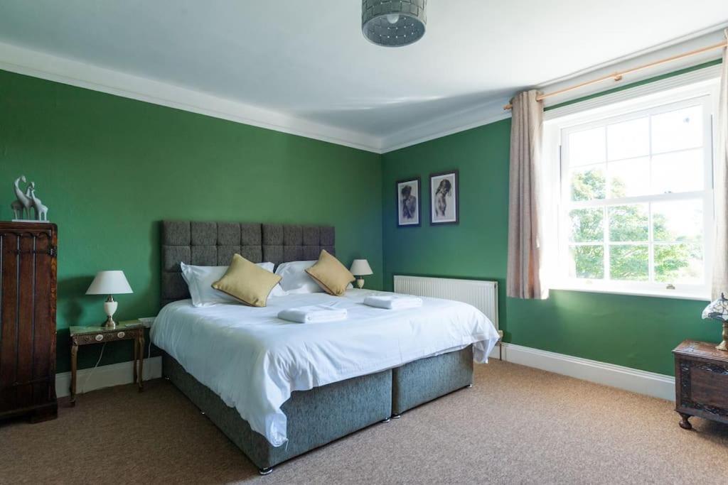 Sudbourne Firs Sleeps 15 Stunning Country House With Hot Tub מראה חיצוני תמונה